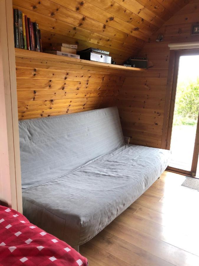 The Rainbow Pod Villa Milltown Malbay Eksteriør billede