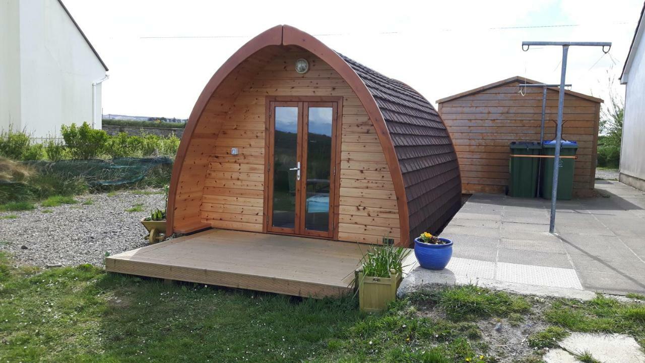 The Rainbow Pod Villa Milltown Malbay Eksteriør billede